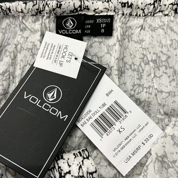 Volcom Women’s Black and White Floral Bae Bae Doll Tube Top Size XS or Medium - Picture 6 of 9